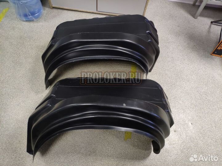 Подкрылки зад Mercedes Sprinter W909 2013- Спарка