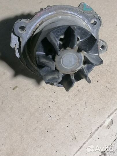 Водяной насос Веста 129мотор