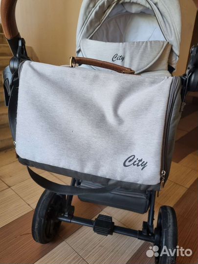 Коляска Junama City 2 в 1(люлька+прогулочный блок)