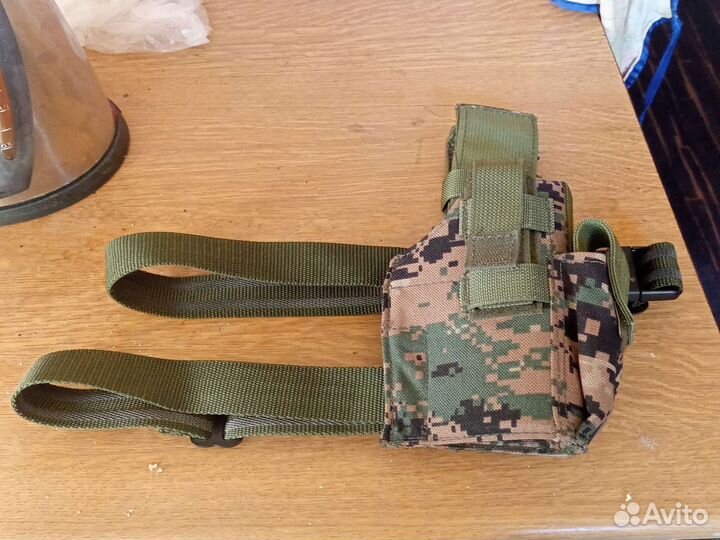 Кобура набедренная