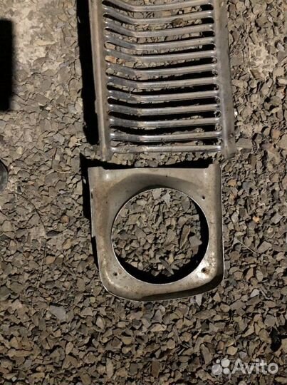 Решетка Облицовка радиатора газ 24