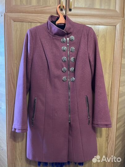 Пальто осеннее женское 48