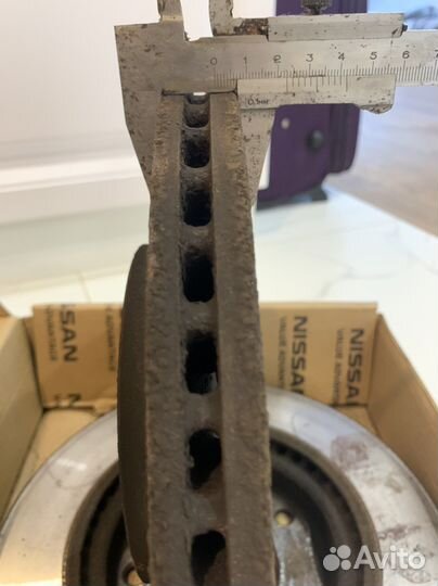 Тормозные диски передние Nissan