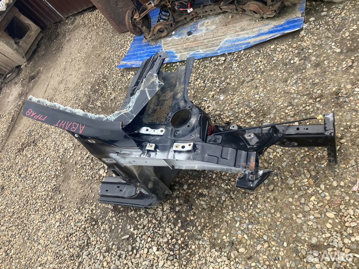 Передняя правая четверть Хендай Элантра 5 MD,Авант