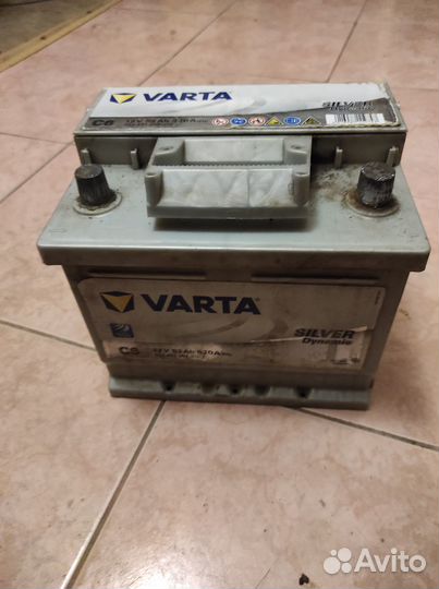 Аккумулятор Varta 12v 52 ah 520 А