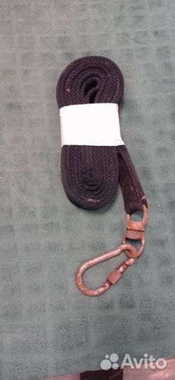 Шлейка для крупных собак