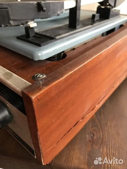 Проигрыватель винила аккорд стерео