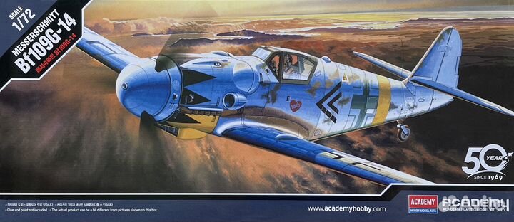 Сборная модель самолёта 1/72