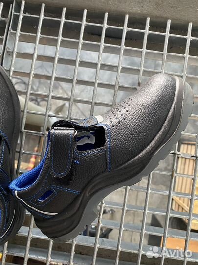 Ботинки для работы