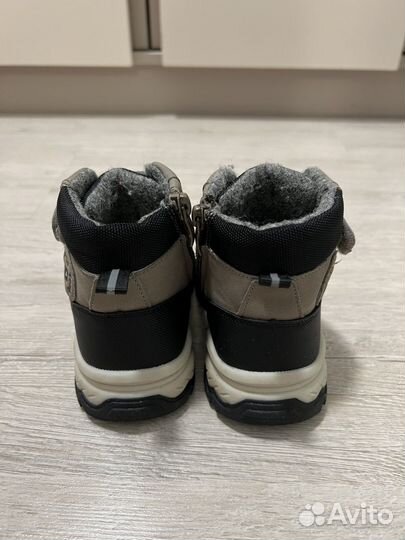 Ботинки демисезонные
