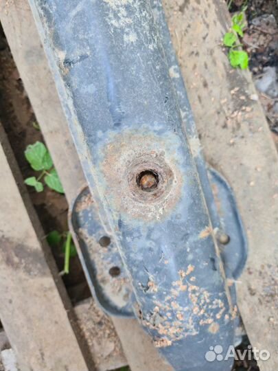 Усилитель бампера задний Citroen C4 купе 2006