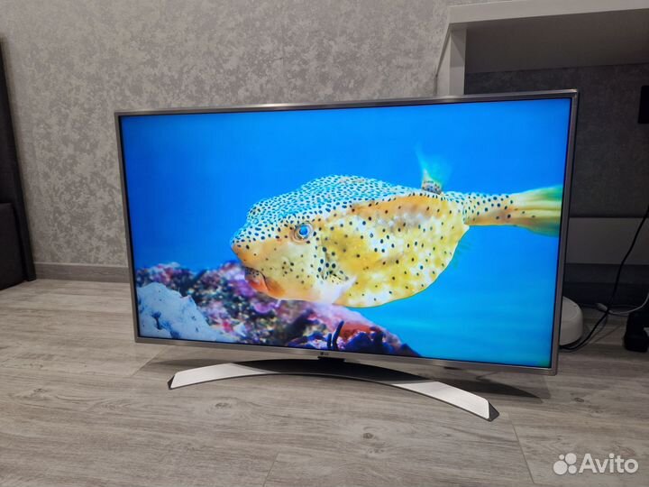 Телевизор LG 43UJ655V 4к