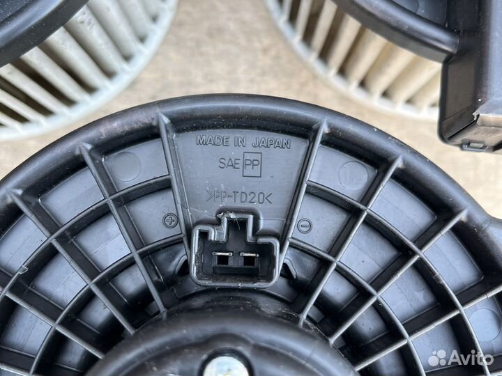 Мотор печки Mazda 6 GH Mazda CX-7