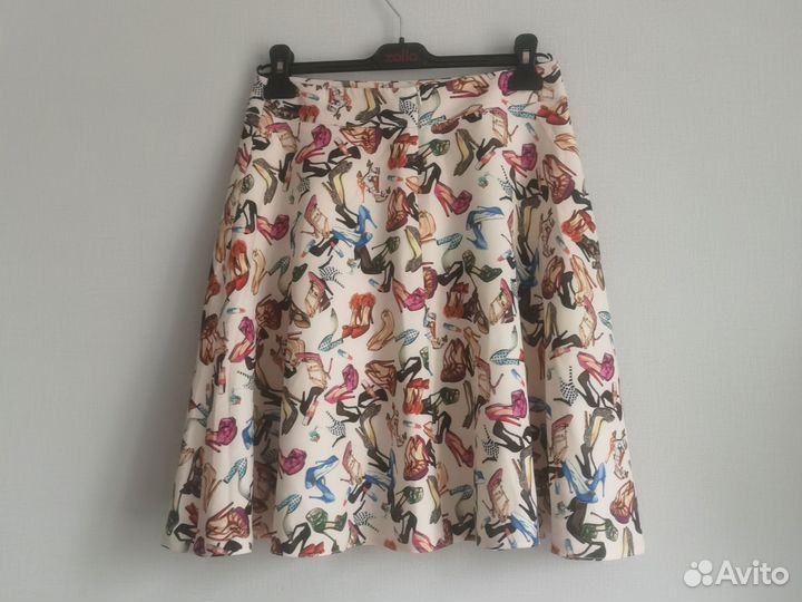 Новая юбка 46 яркая летняя