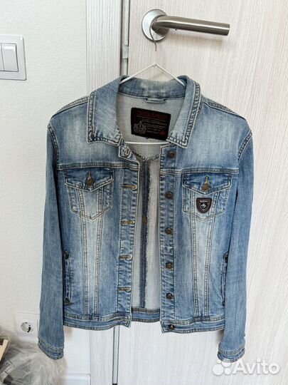 Куртка джинсовая женская р-р 42-44