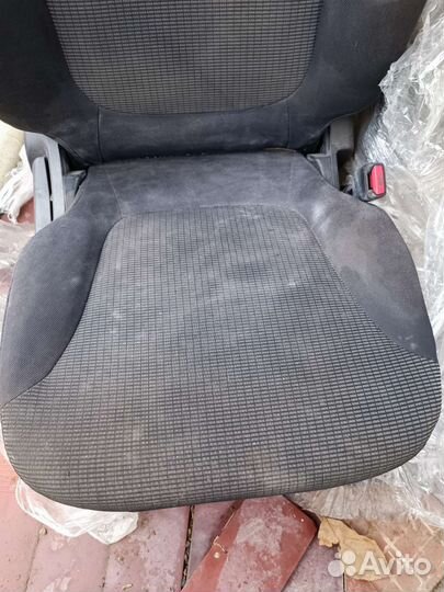 Сиденье на л200 4 поколения, Паджеро спорт