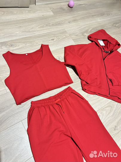 Костюм спортивный женский тройка 46