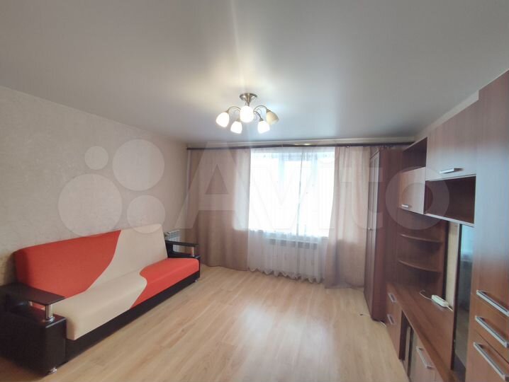 2-к. квартира, 60 м², 3/10 эт.