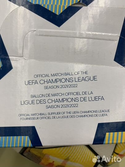 Футбольный мяч adidas лига чемпионов