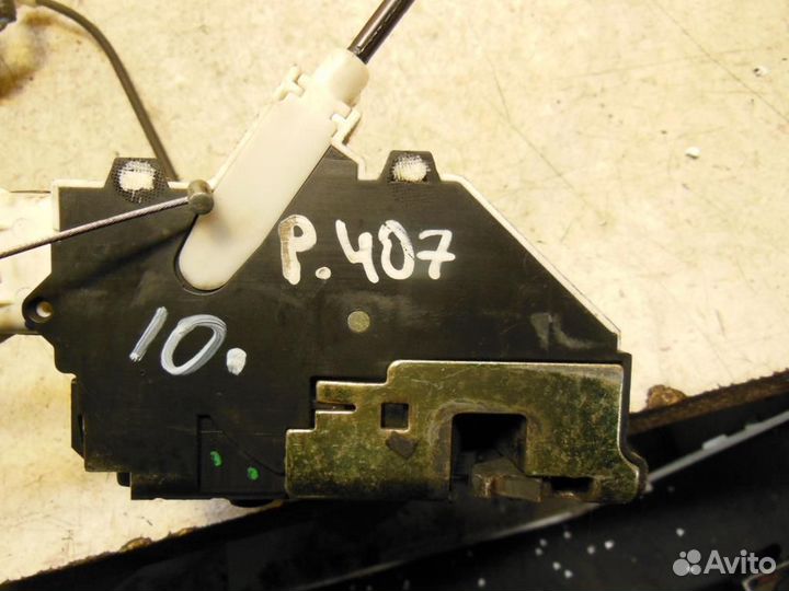 Замок двери задней правой Peugeot 407