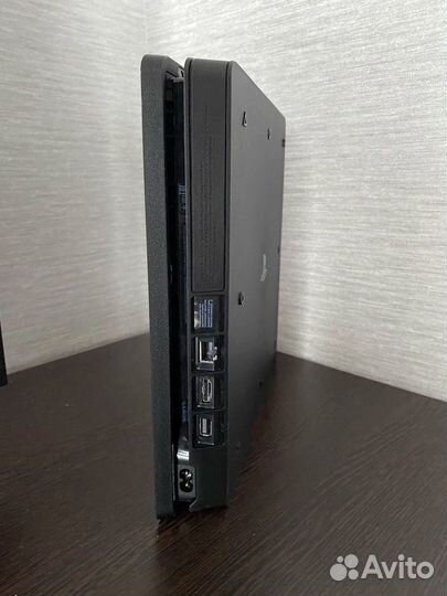 Sony PS4 slim 500gb, 2 Джостика, Полный комплект