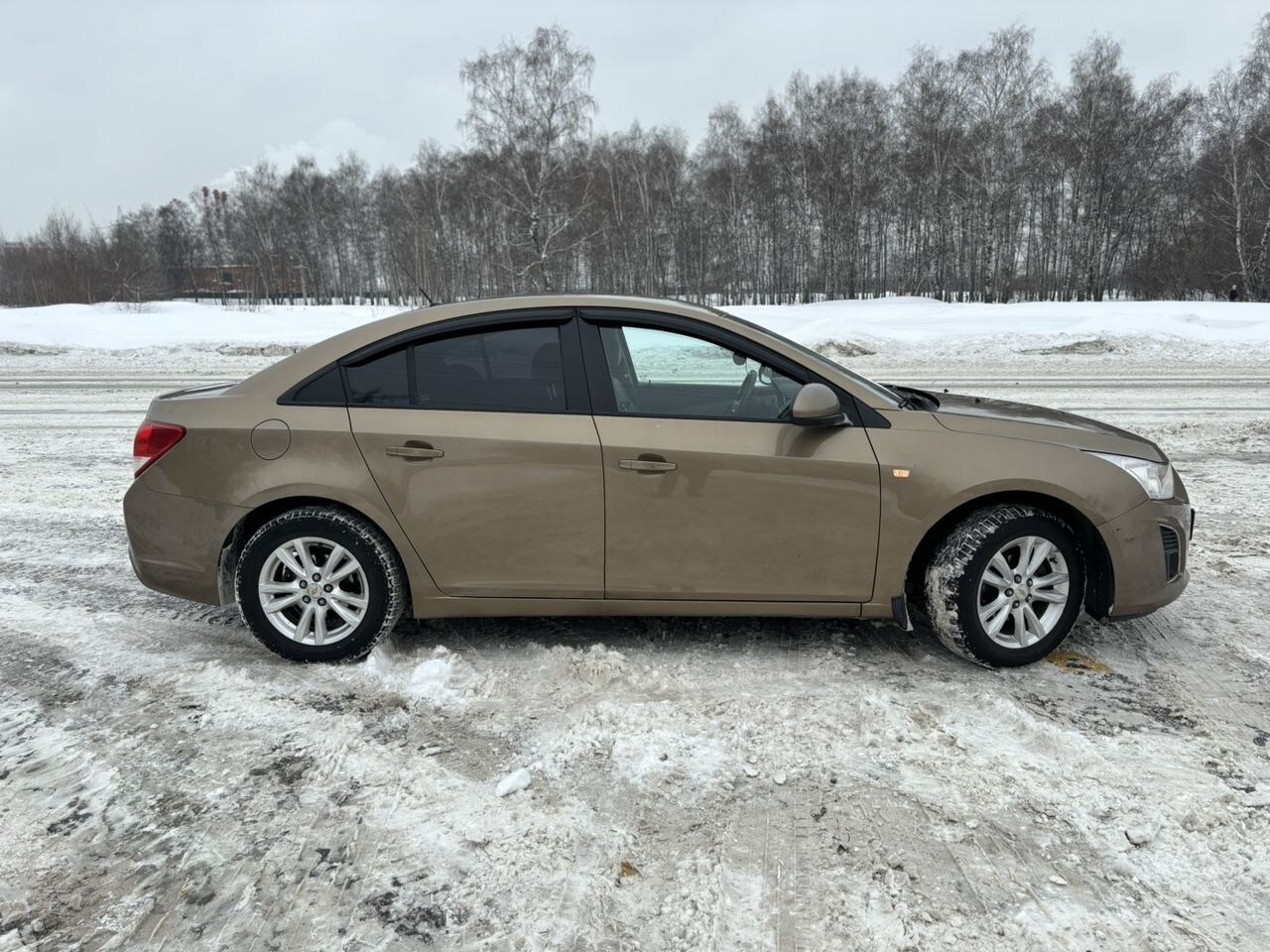 Chevrolet Cruze: фото владельца