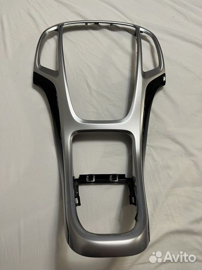 Накладка на торпеду опель астра j gtc