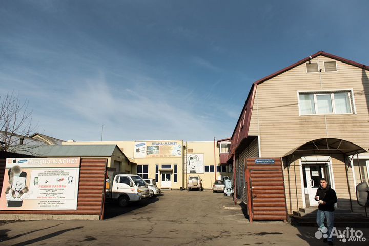 Защитное стекло на iPhone 5 / 6