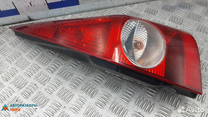 Фонарь задний правый Renault Megane 2 2004