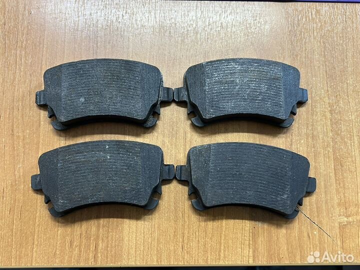 Задние колодки VAG TRW 4B3698451A