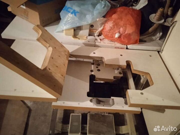 Стол для оверлока