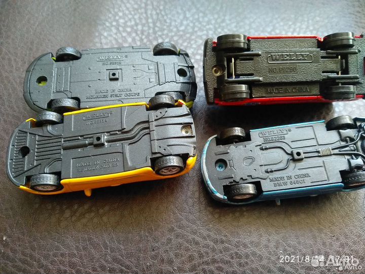 Машинки и фигурки