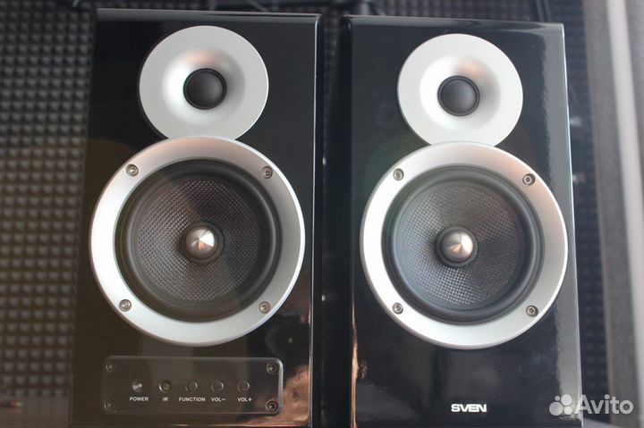 Колонки Sven Royal 1R