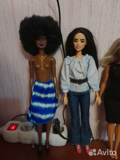 Барби разные