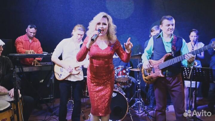 Певица-ведущая, Кавер-группа, Джаз-бэнд