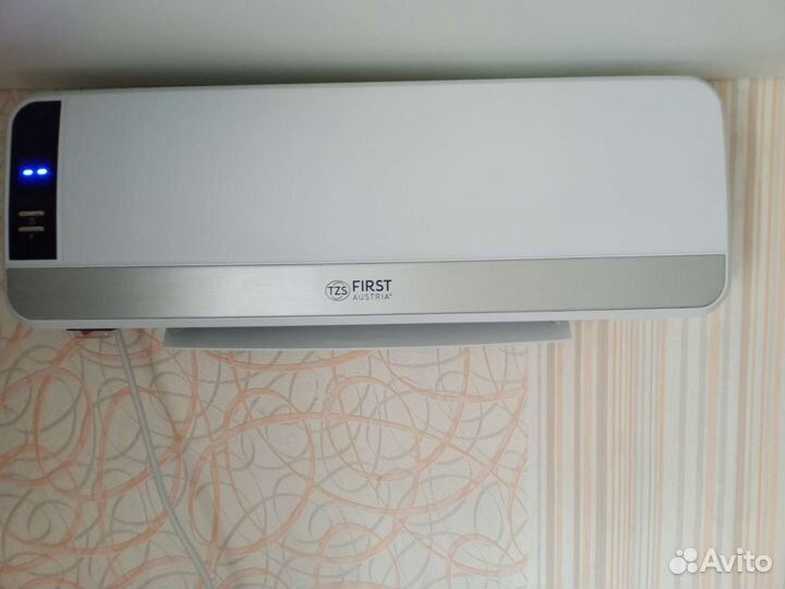 Керамический обогреватель First