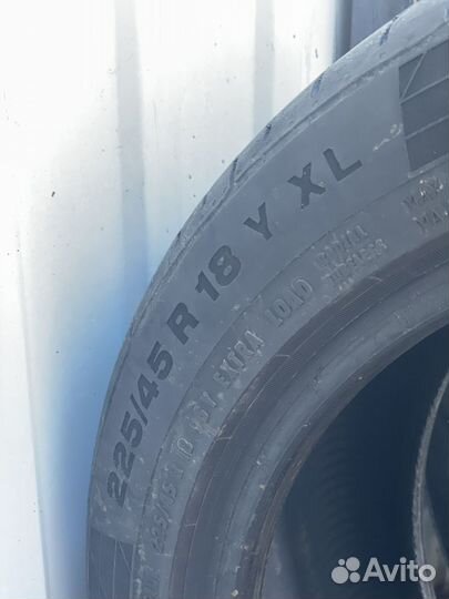 Continental ContiSportContact 5 SSR 225/45 R18 и 245/40 R18 97Y