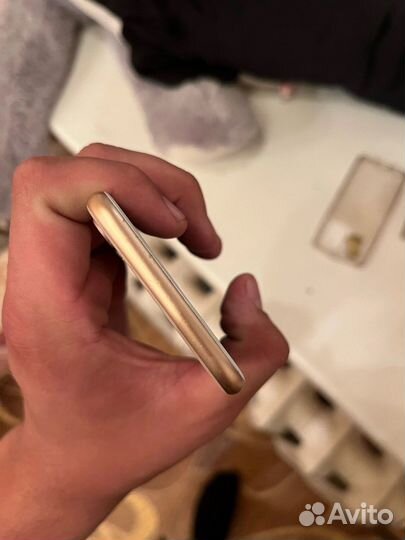 Телефон iPhone 8 126 GB