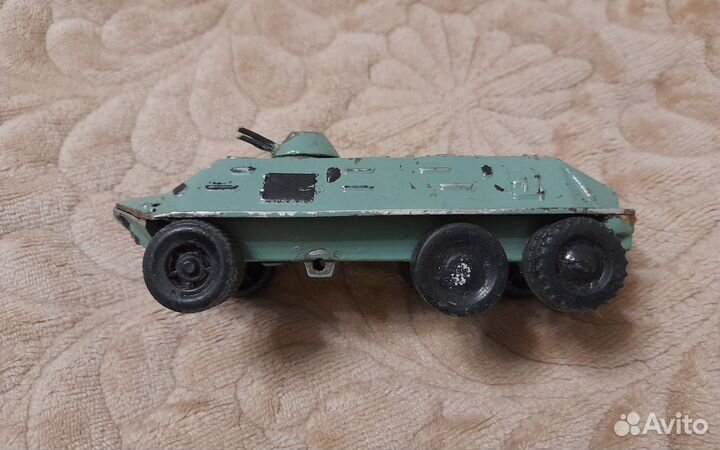Игрушка бтр СССР