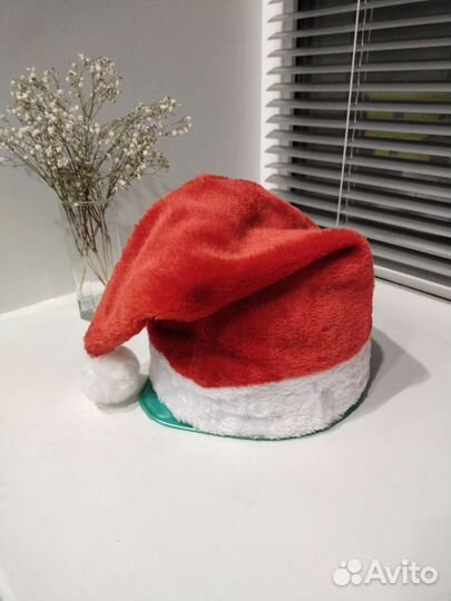 Колпак деда мороза