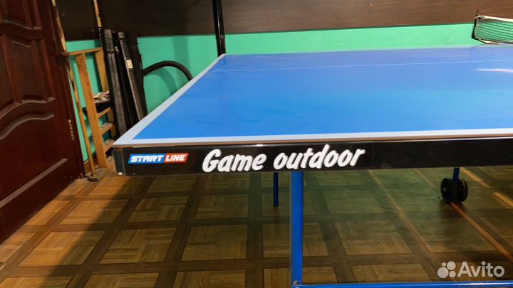 Теннисный стол