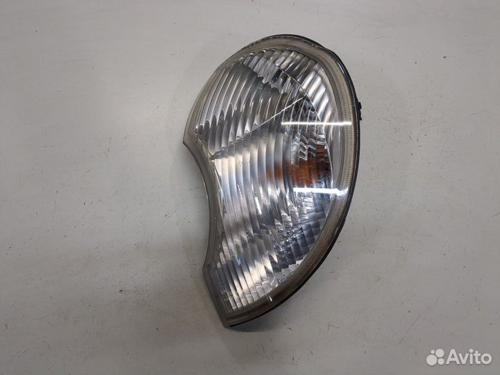 Поворот Hyundai Terracan, 2004