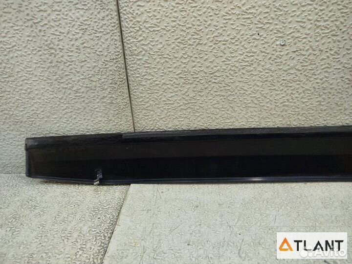 Ветровик задний левый honda freed