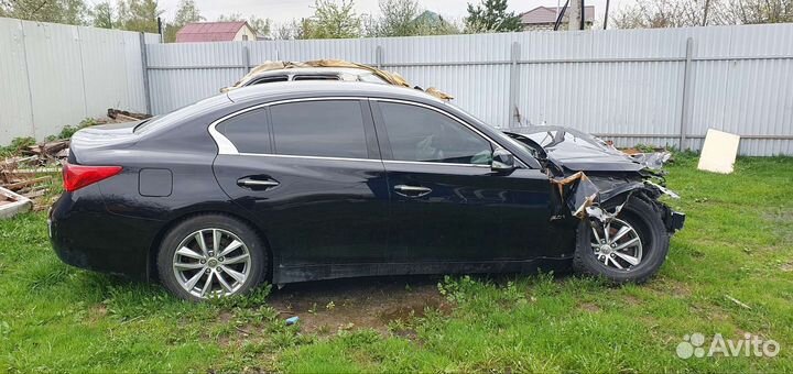 Infiniti Q50 2.0 AT, 2014, битый, 170 000 км