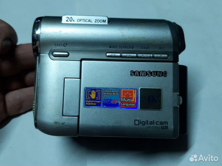 Компактная видеокамера Samsung VP-D352i mini DV