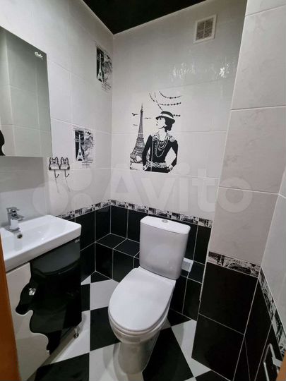 2-к. квартира, 74 м², 3/9 эт.