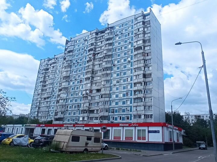 Продается коммерческая, 889.5 кв.м., 1/ эт