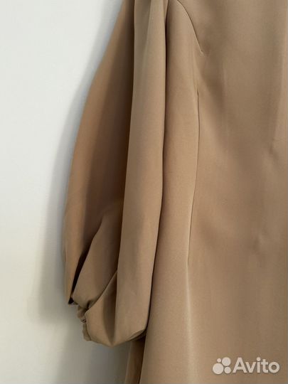 Платье бежевое 42-44
