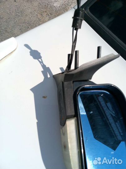 Боковое зеркало от лада 2115 правое