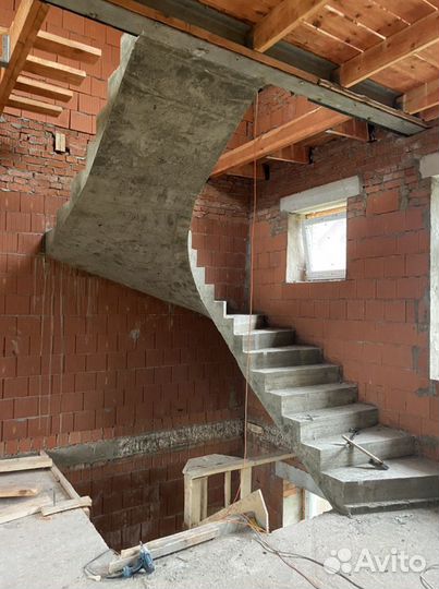 Монолитные бетонные лестницы